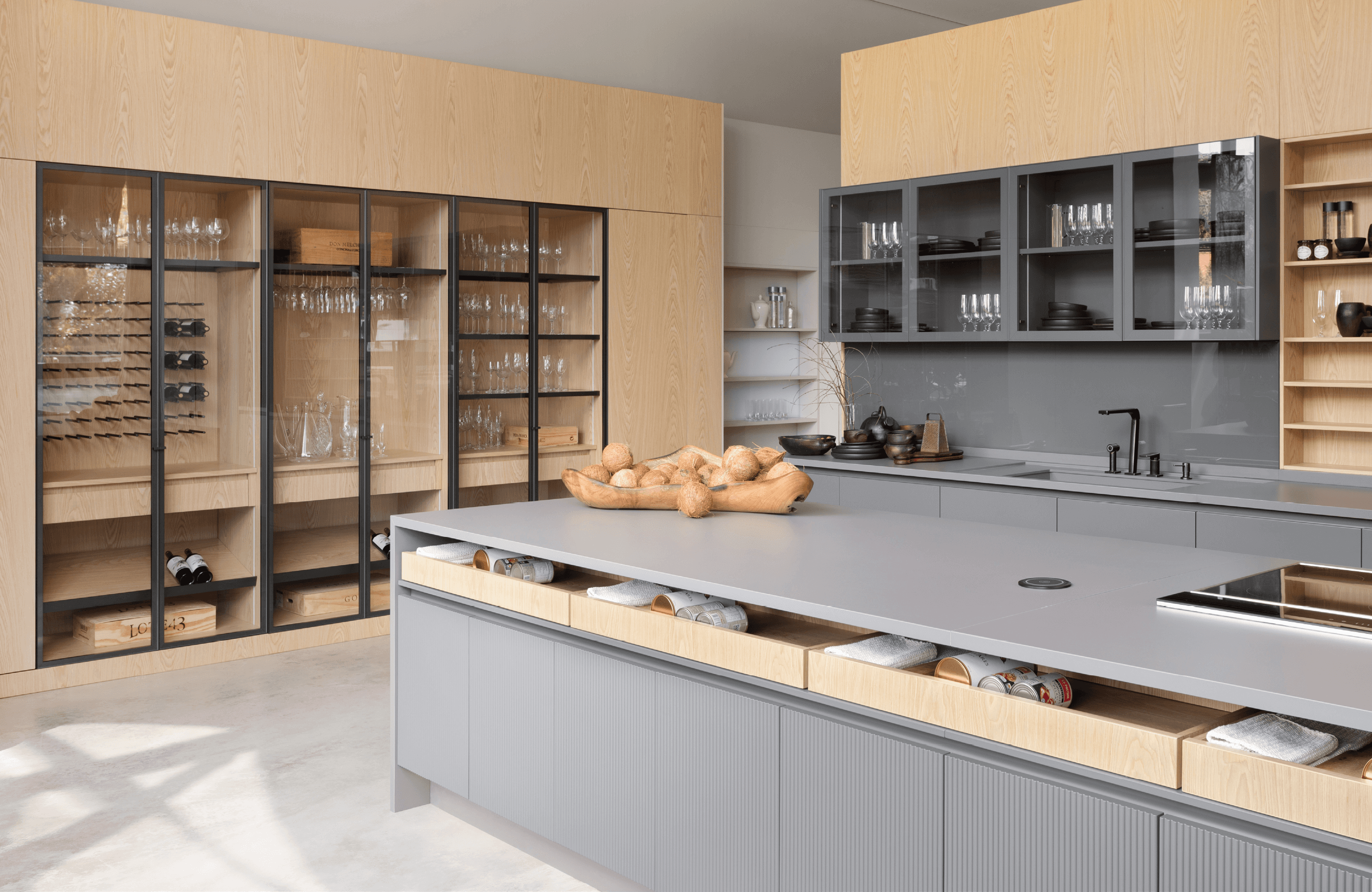 List item image finish