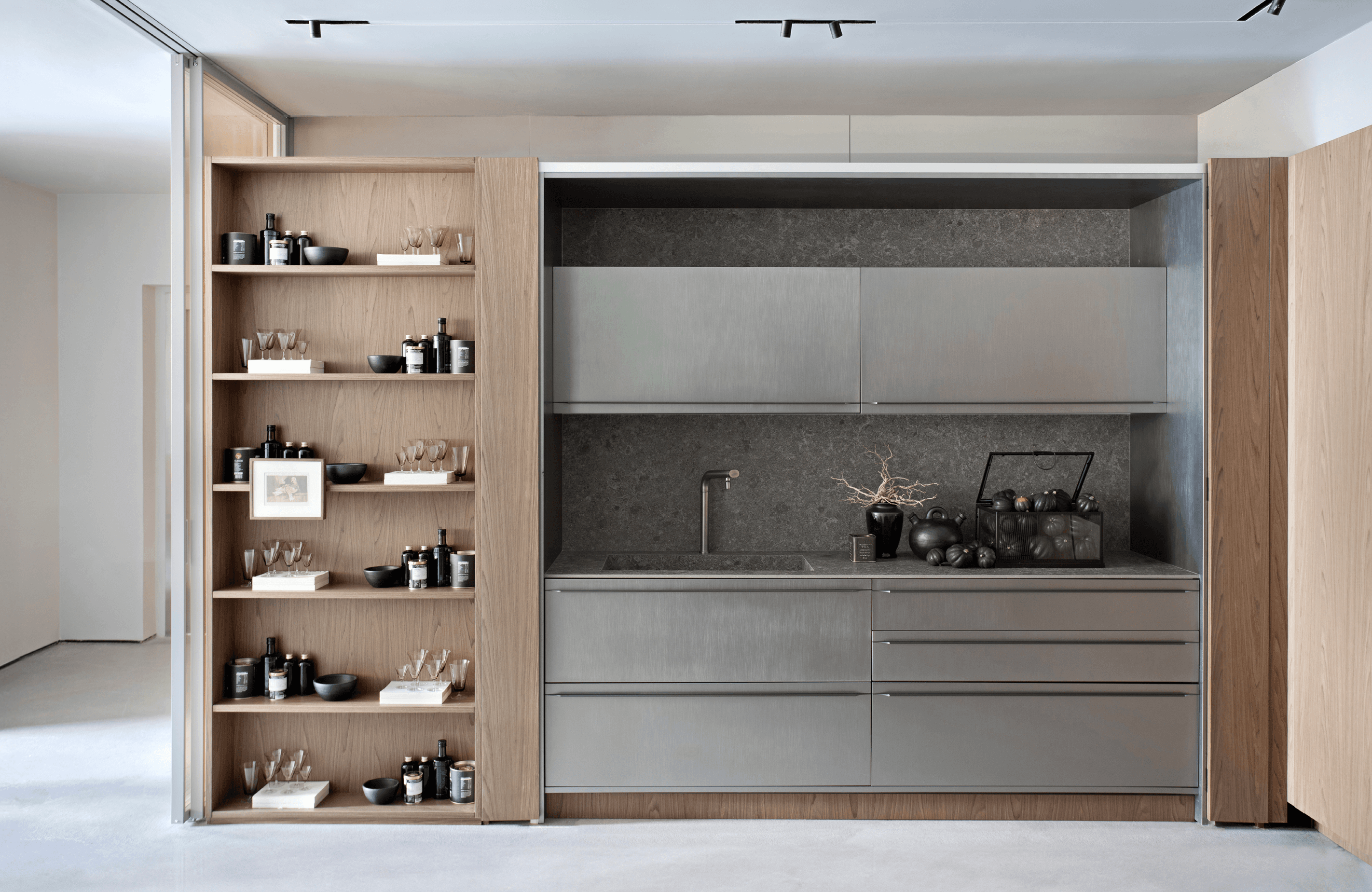 List item image start